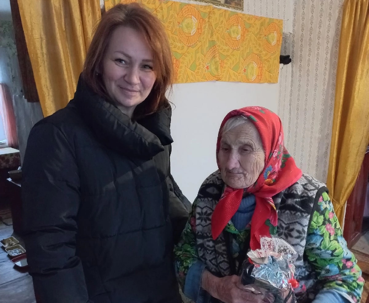 Поздравление ветеранов с Новым годом.