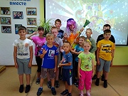 Работа группы «Страна сияющих звезд»