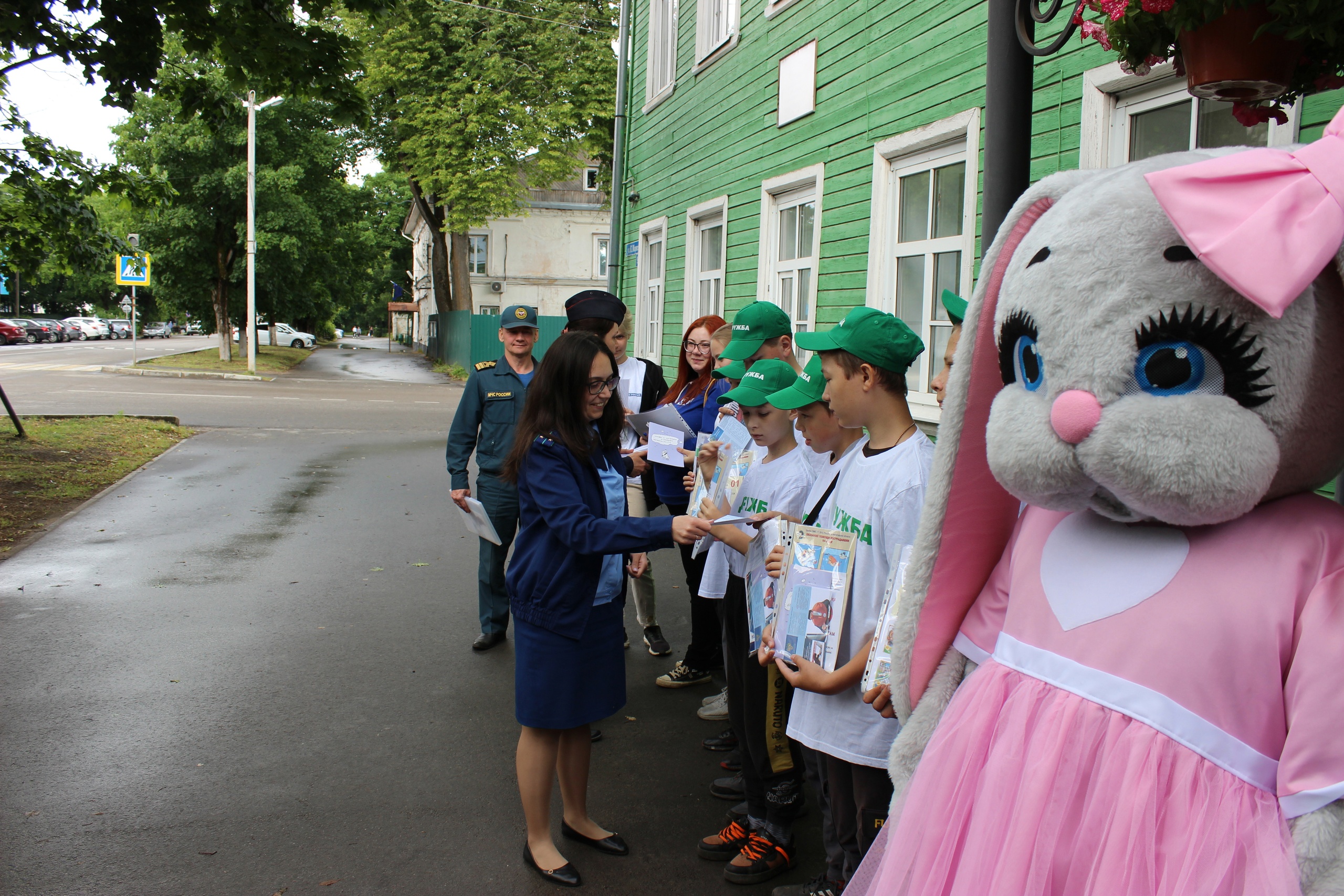 Областная акция "Курьеры безопасности"