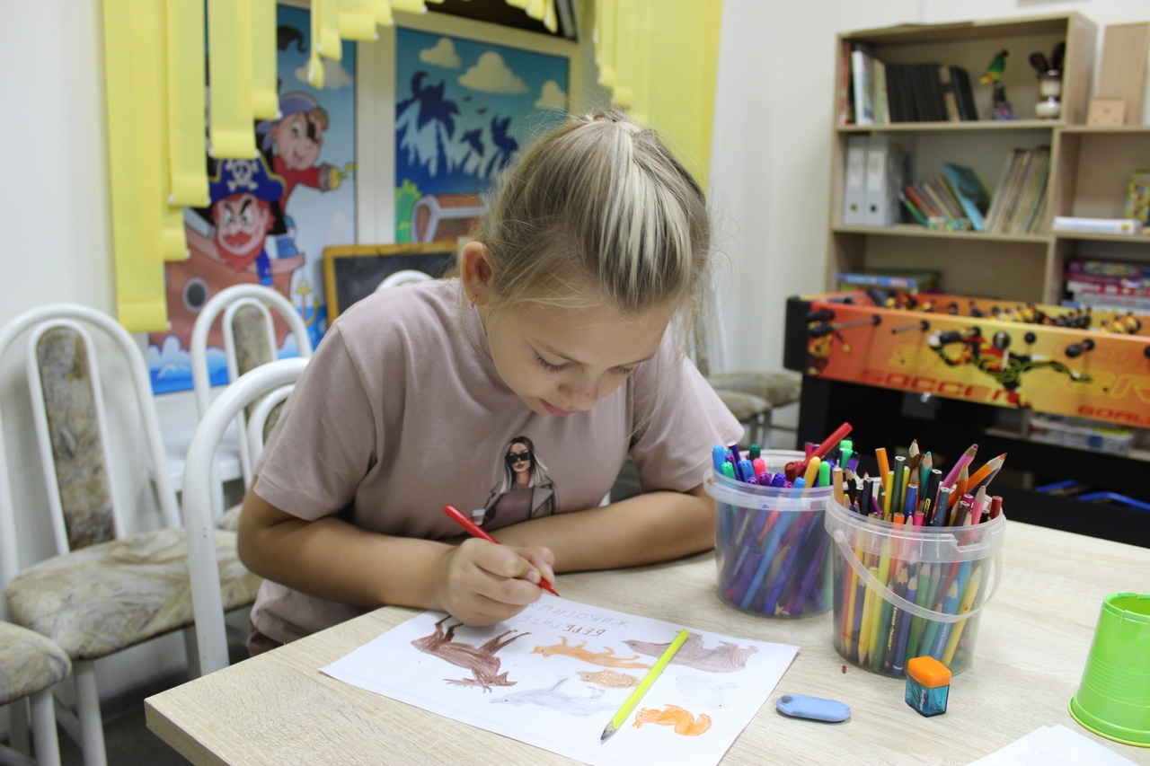 Продолжает работу группа дневного пребывания «Разноцветный мир»