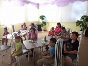 Сказка за руку ведёт