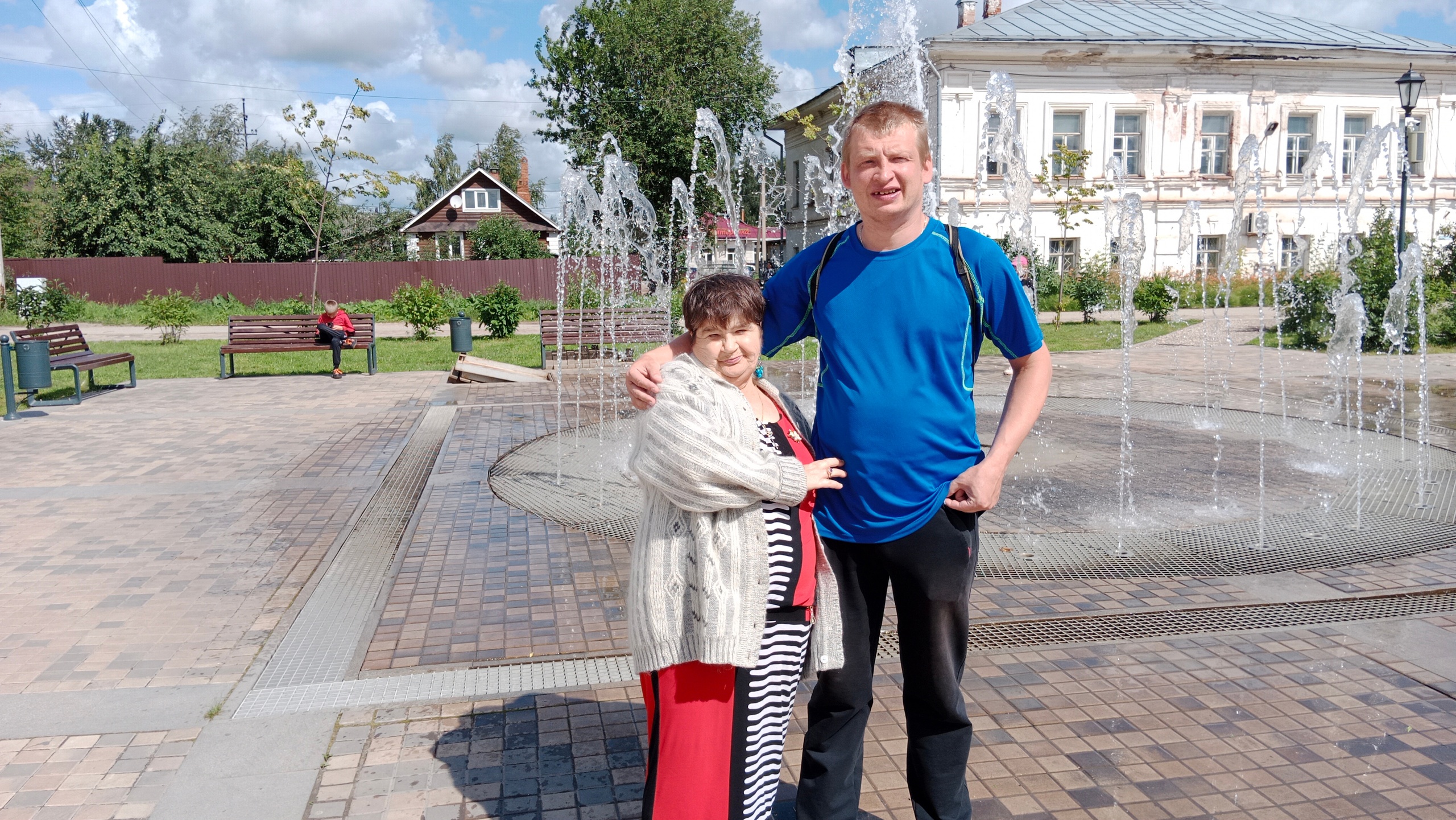 Прогулка по площади!