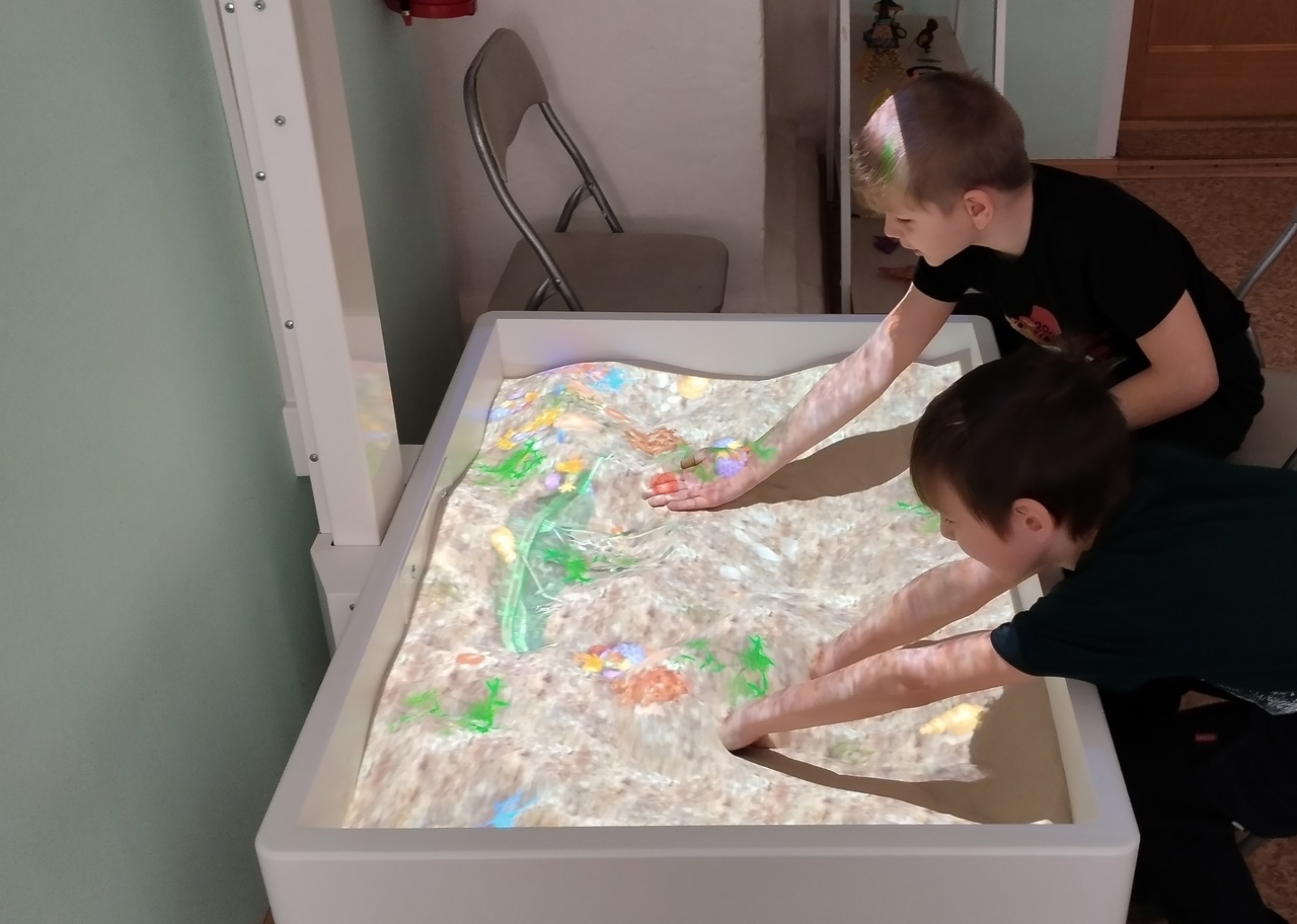 Интерактивный песочный стол