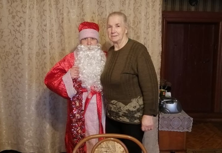 Праздник к нам приходит