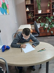 Состоялась онлайн-встреча группы дневного пребывания «Вместе» и клуба молодых людей «Кристалл» Бабаевского района