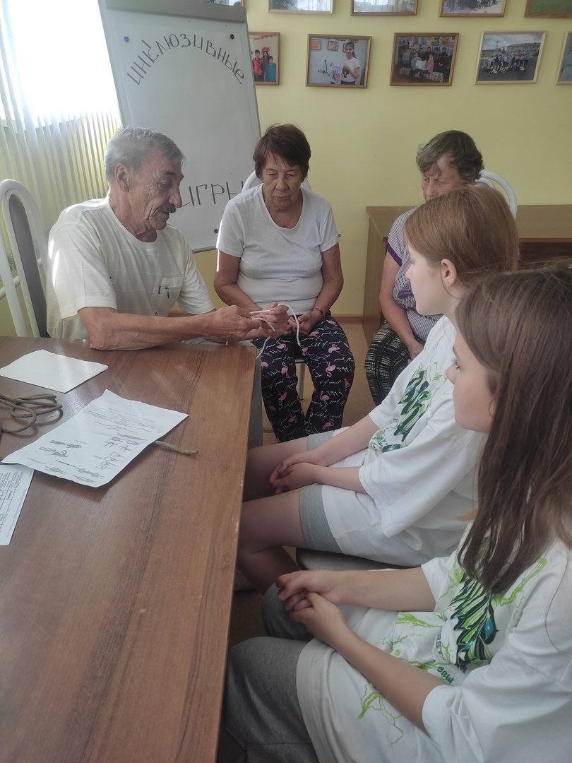 Команда центра активного долголетия «Забота» готовится к туристическому слёту ветеранов «Белые росы»