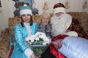 Свой 99 день рождения отмечает получатель социальных услуг на дому Мария Ивановна Молчанова