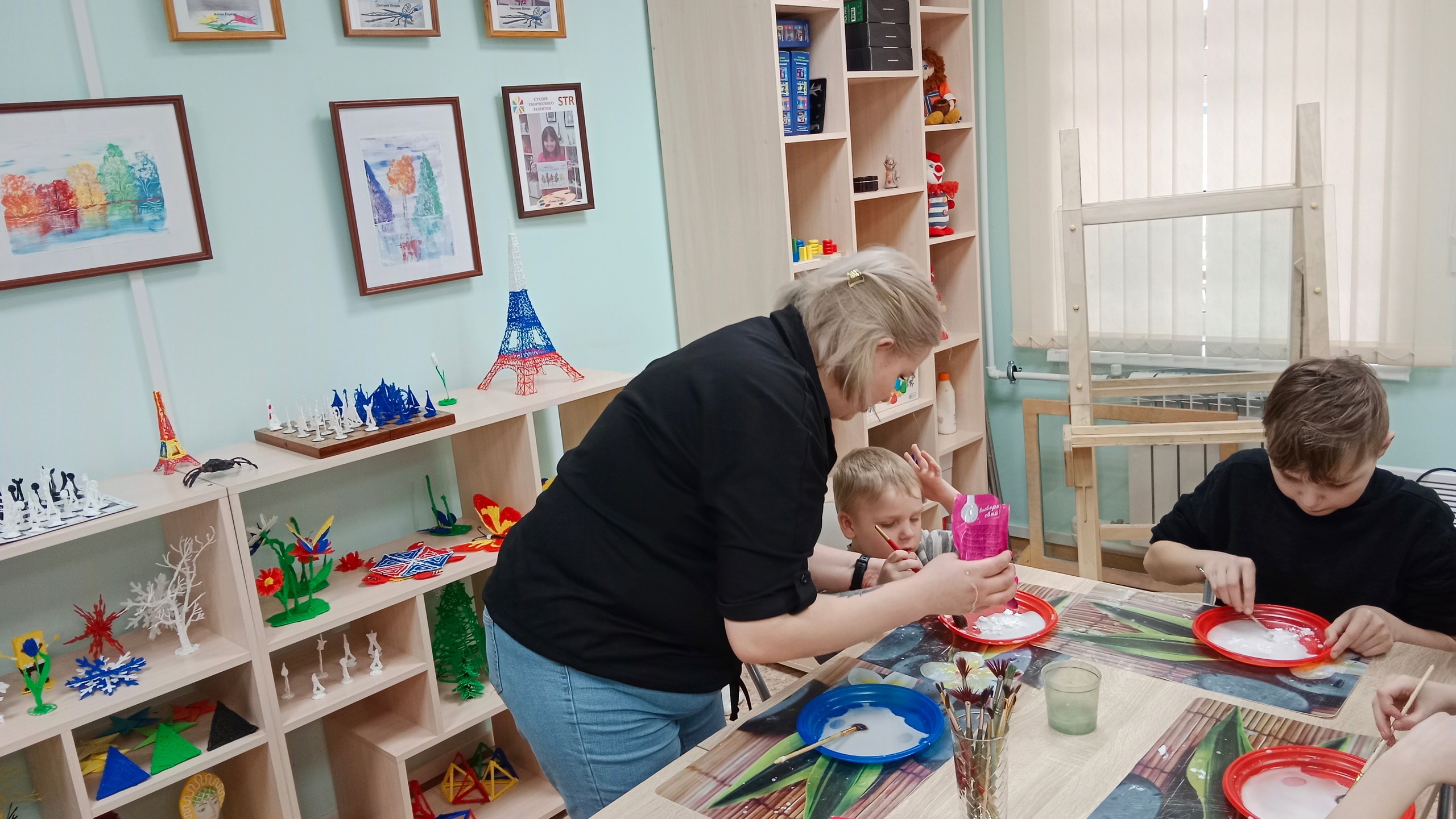 Сегодня ребята из группы «Разноцветный мир» познакомились с этим новым понятием.